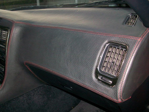 cylinder head cover cracked leather