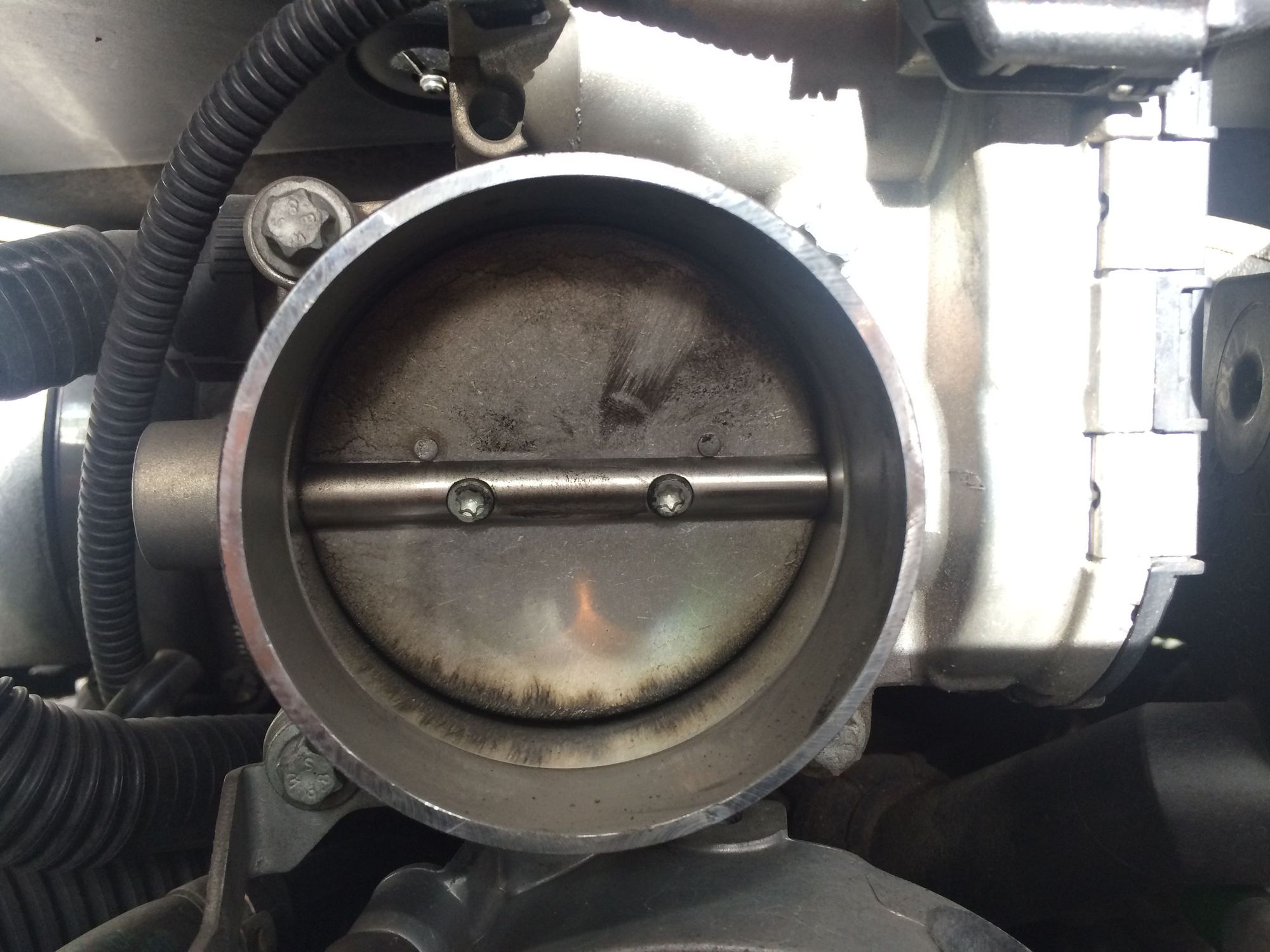 Dirty Throttle Body - AOS? - 6SpeedOnline - Porsche Forum and Luxury ...