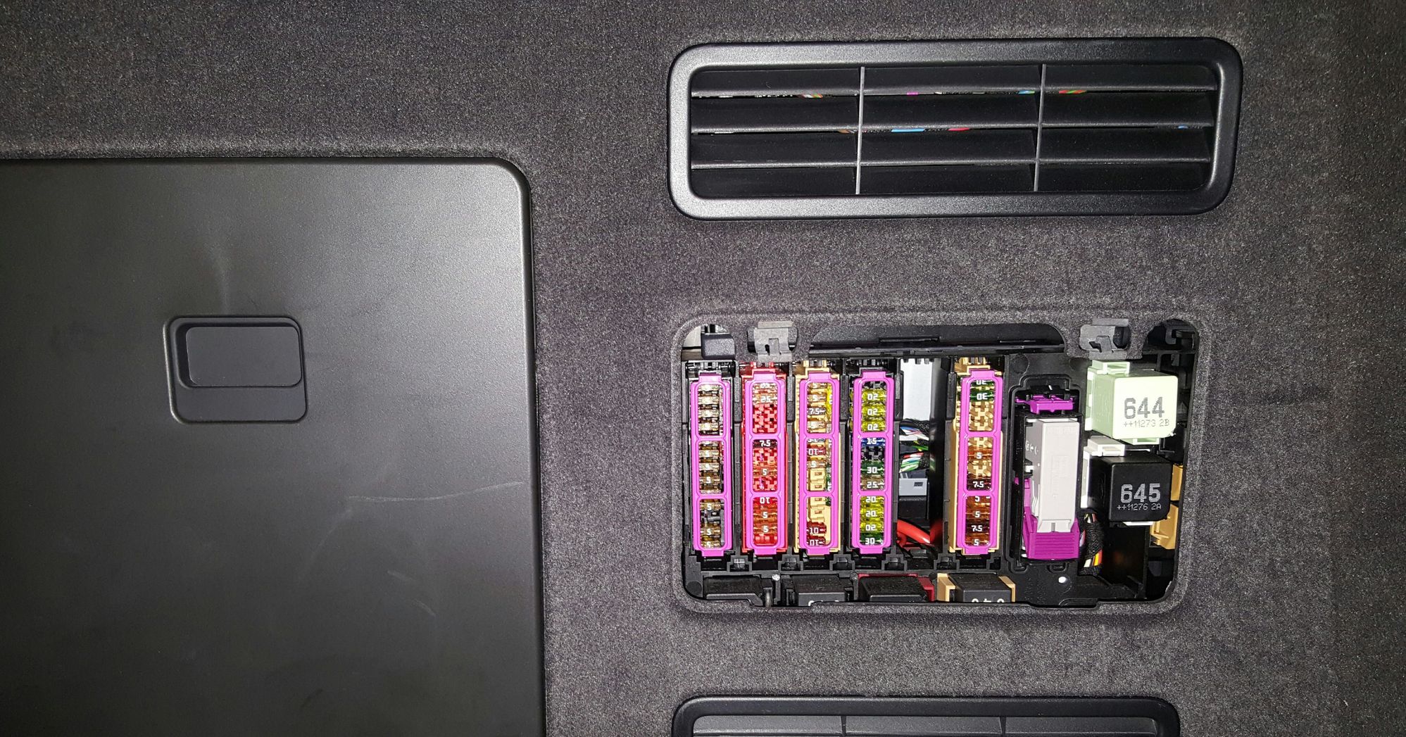 Audi A 6 Fuse Box Cigarette Lighter