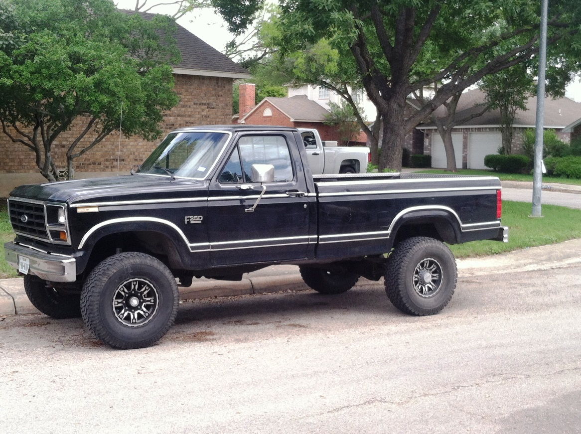 Bullnose 1986 Ford F250 Autos Post.
