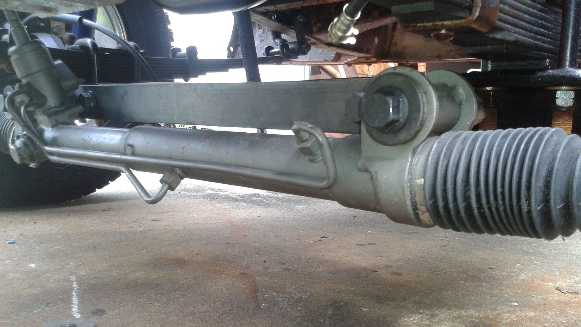 Rack and pinion mounted to axle... This should work, gonna try Ford Truck Enthusiasts Forums