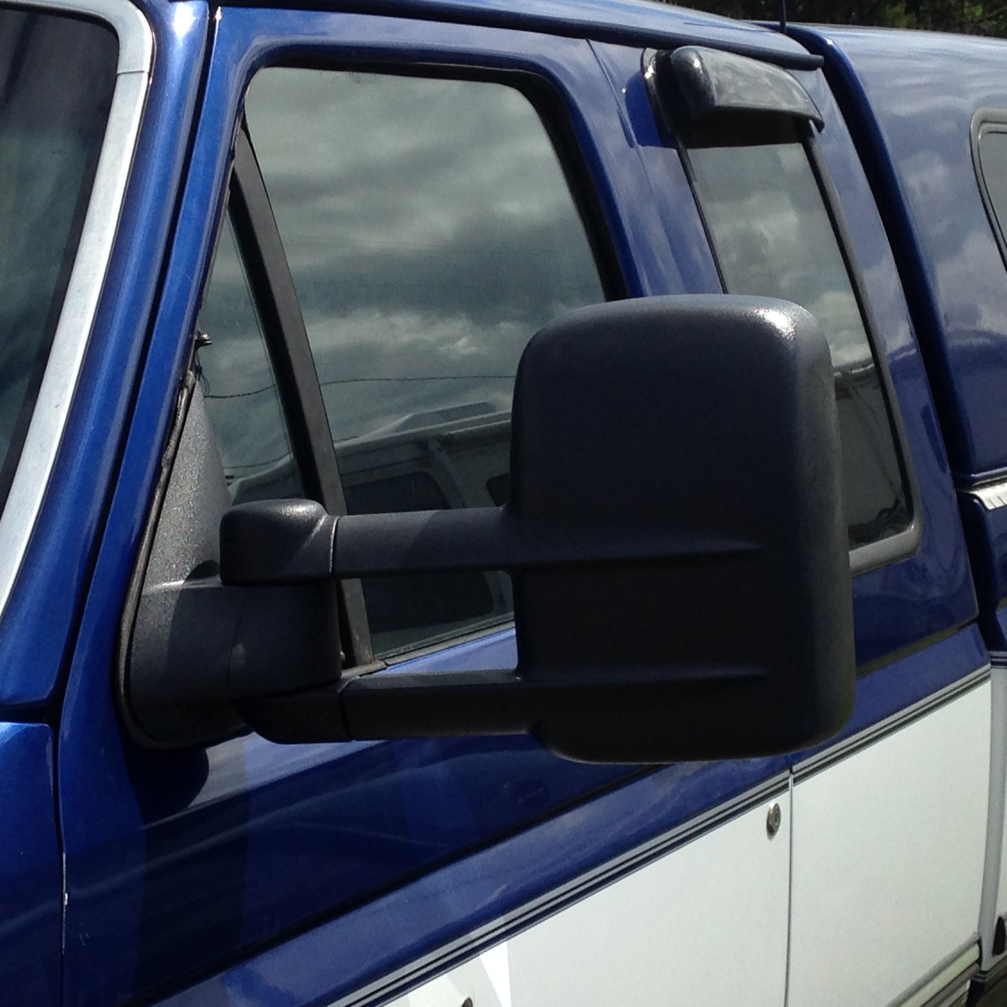 Super Duty Mirrors on Older Model Fords.