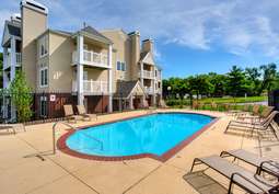 Image of Ashley Square in Des Moines, IA