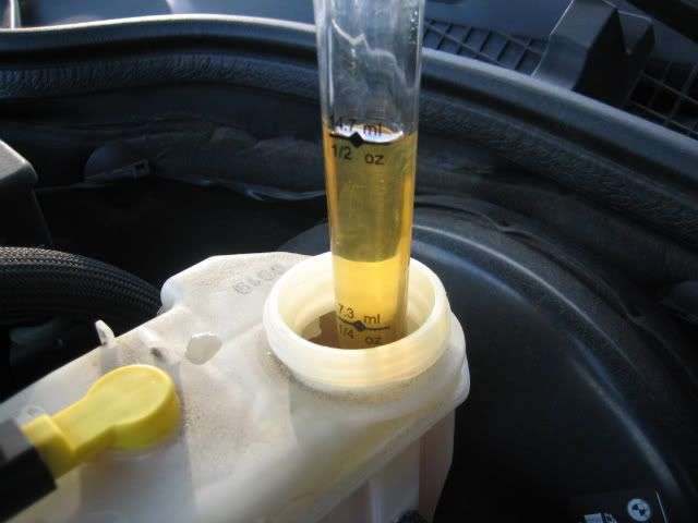 AUDI A3 A4 BRAKE FLUID BLEED FLUSH CHANGE HOW TO