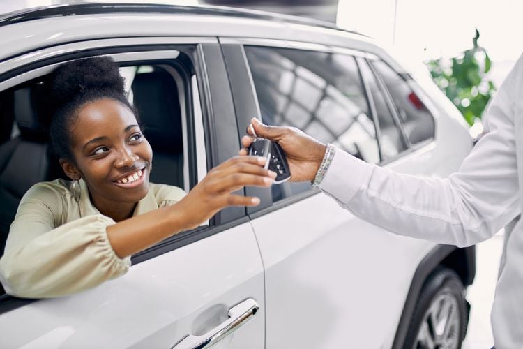 The Benefits of Buying a New Car With Bad Credit