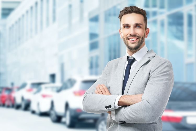 Should I Buy a Car With a Personal Loan or an Auto Loan?