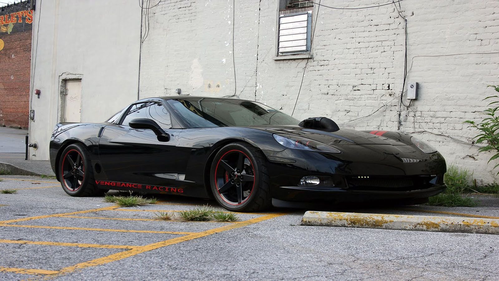 LA Angels of Anaheim's Mike Trout Gets 2014 Stingray As a Gift