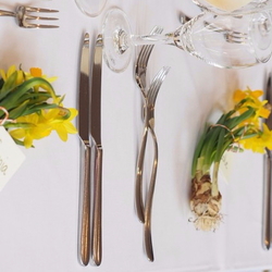 Floral table setting.