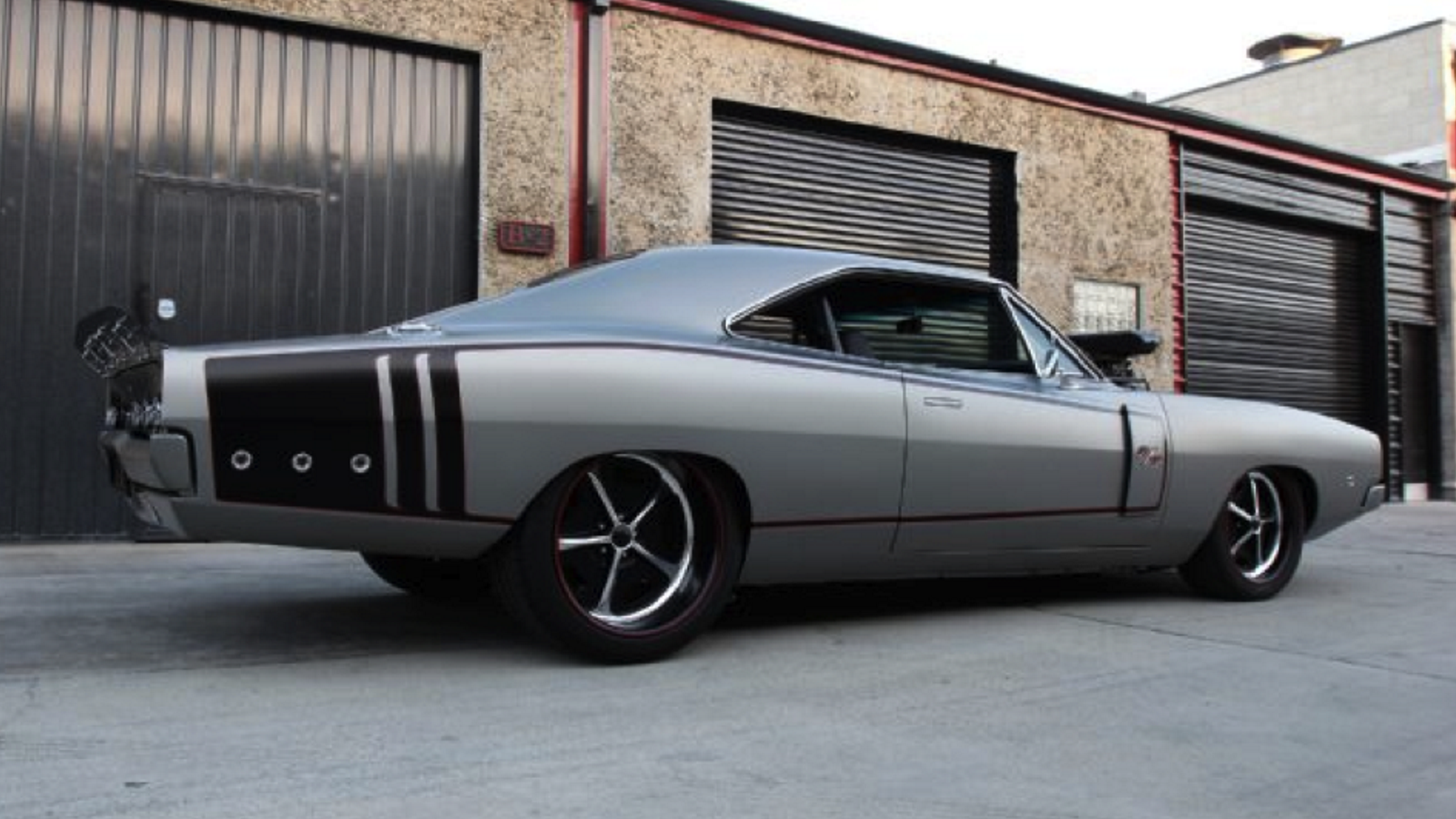 Slideshow: Bicyclist Champ's Classic Custom 1970 Charger | Dodgeforum