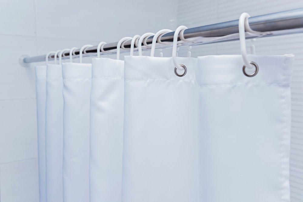 How To Clean A Plastic Shower Curtain, How To Remove Shower Curtain Rings