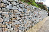 How to Build a Flagstone Wall