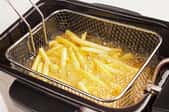 Fries in a deep fryer