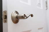 unlocked door lever lock