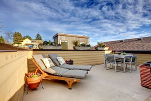 A sun deck.