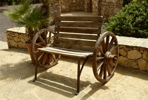 Bench using wagon wheels