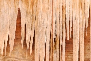 delaminating plywood with separating layers