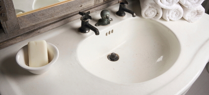 Tips To Repair Cracked Or Chipped Bathroom Countertops