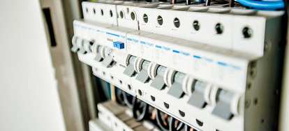 How to Check a Circuit Breaker | DoItYourself.com