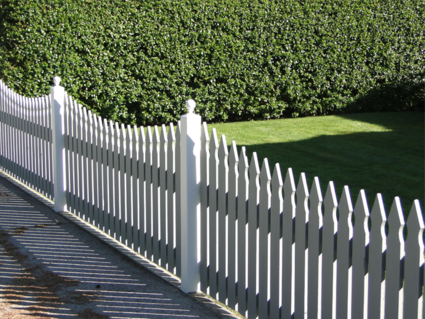 Best Fences for Areas With High Winds | DoItYourself.com