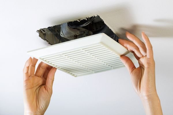 bathroom extractor fan dripping water