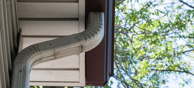 Downspout Repair How To Fix A Loose Doityourself Downspout Repair How To Fix A Loose Doityourself