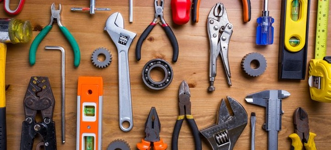 11 Essential Tools for Your Travel Toolbox DoItYourself.com