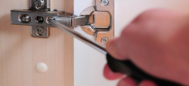 How To Paint Cabinet Door Hinges Doityourself Com