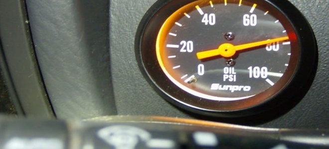 astra oil pressure switch location