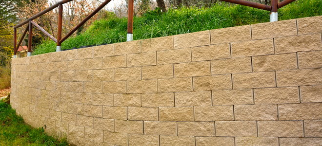 Building A Railroad Tie Retaining Wall Mistakes To Avoid Doityourself Com - Cost To Replace Railroad Tie Retaining Wall