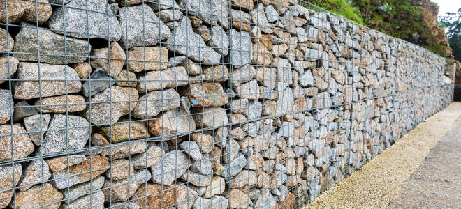 How To Build A Flagstone Wall Doityourself Com - How To Build A Flagstone Wall With Mortar