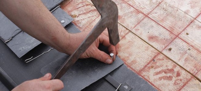 Installing a slate roof