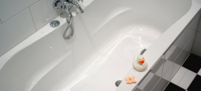 How To Repair A Bathtub Leak, How To Patch Bathtub