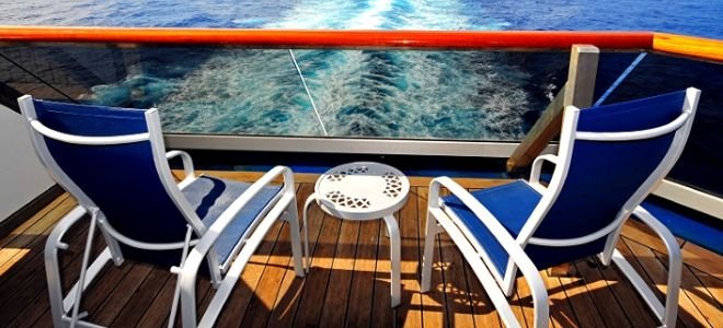 How to Refinish a Wooden Boat Deck | DoItYourself.com