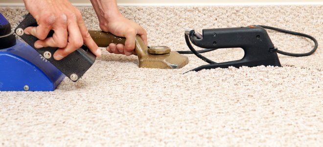 installing a carpet seam