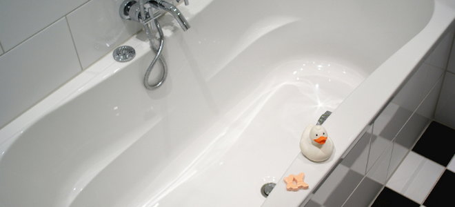 How To Repair A Ed Acrylic Bathtub, How To Reglaze An Acrylic Bathtub