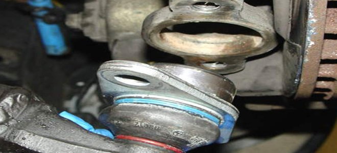 control arm bushing on a car