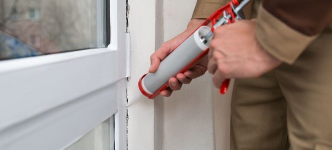 How to Remove Caulk 