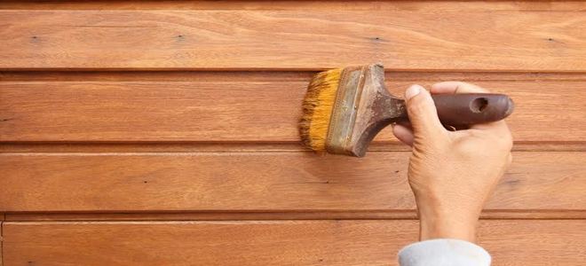 Pros and Cons of Varnish Finish for Wood