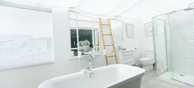 All white modern bathroom