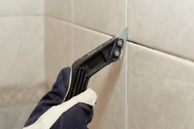 How To Remove Silicone Caulk From, Removing Caulk From Tile