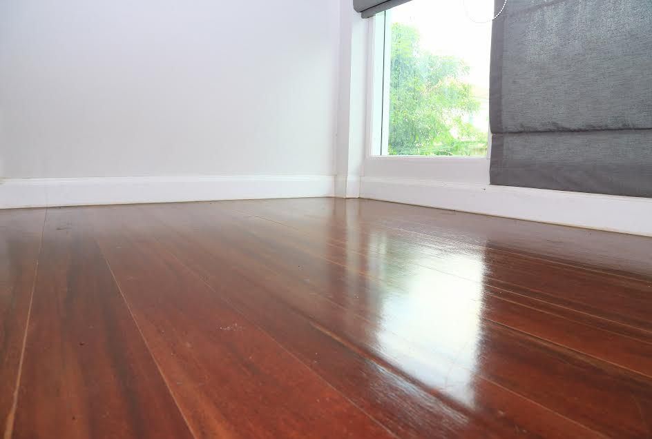 4 Common Laminate Floor Repairs