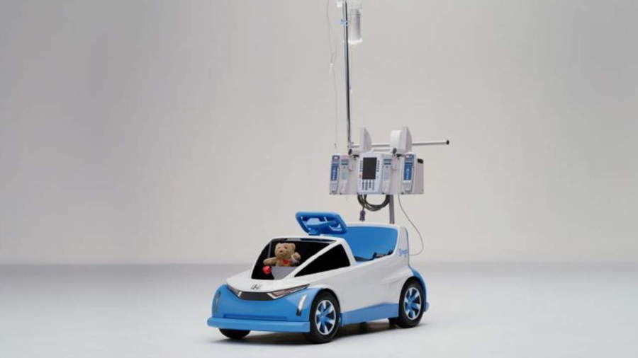 Standalone shot of Honda's mini Shogo electric car. 
