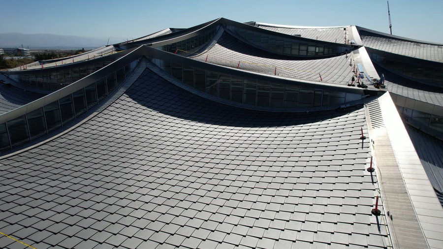 Close-up view of the Dragonscale solar roof panels adorning Google's two new Bay Area campuses. 