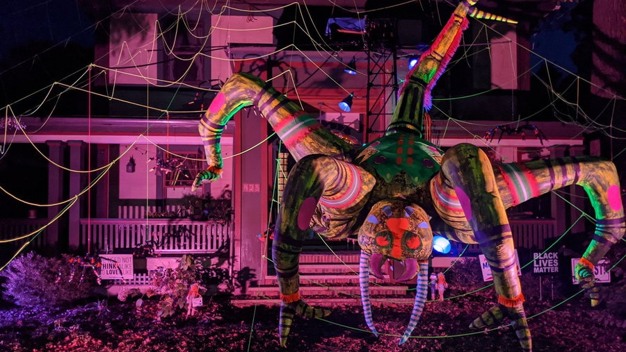 Close-up view of David Moomaw's terrifying robotic Halloween spider  