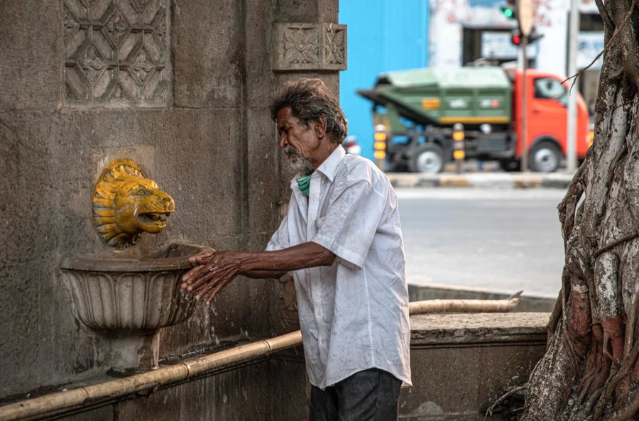 Mumbai Handwashing Pyau (fountain)