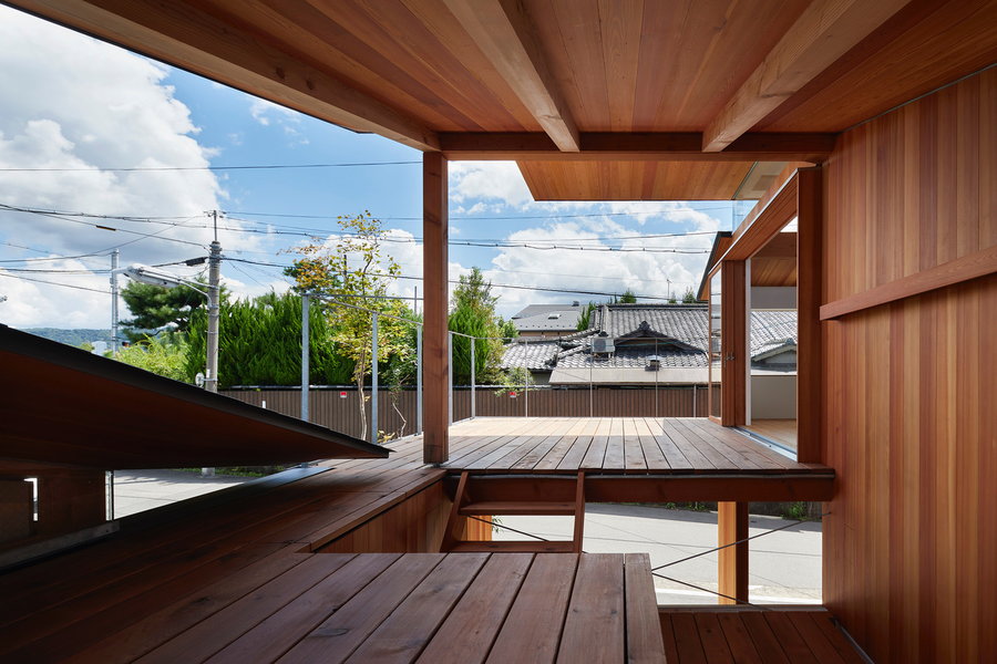 One of several sheltered outdoor terraces contained in the House in Shimogamo's staggered layout.
