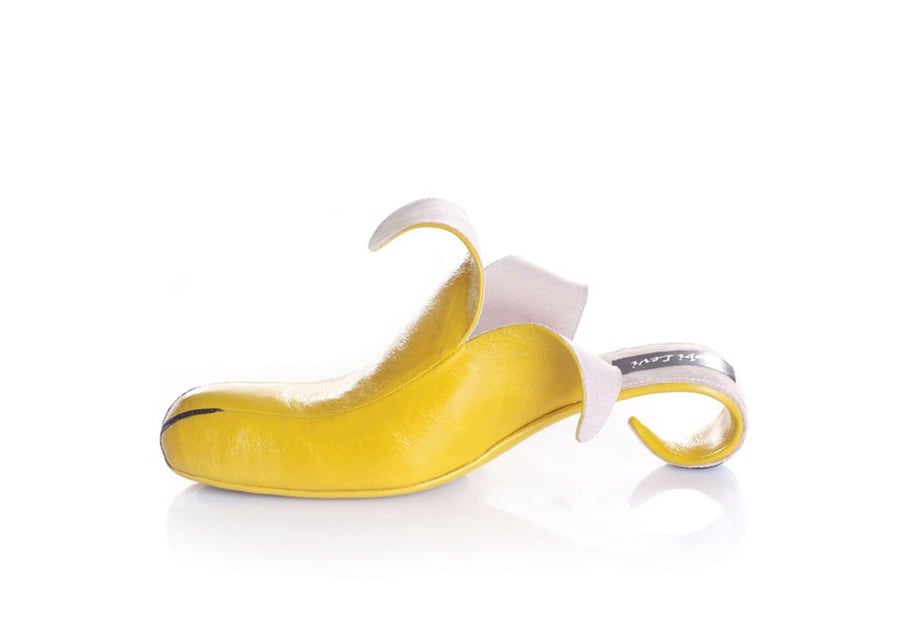 A very a-peel-ing set of banana slip-ons.