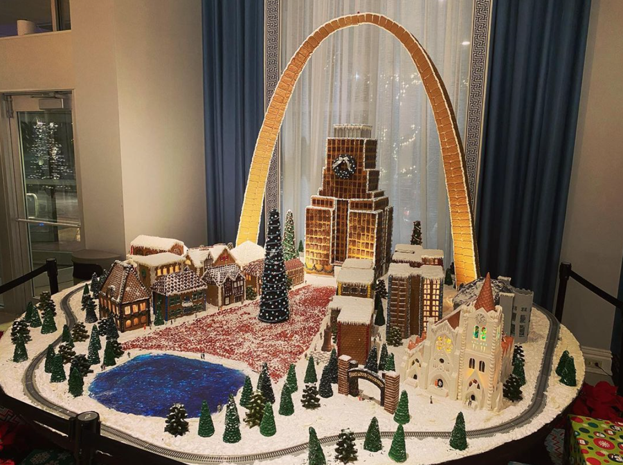 Gingerbread version of the iconic St. Louis Arch by Instagram user @justinwirick88.