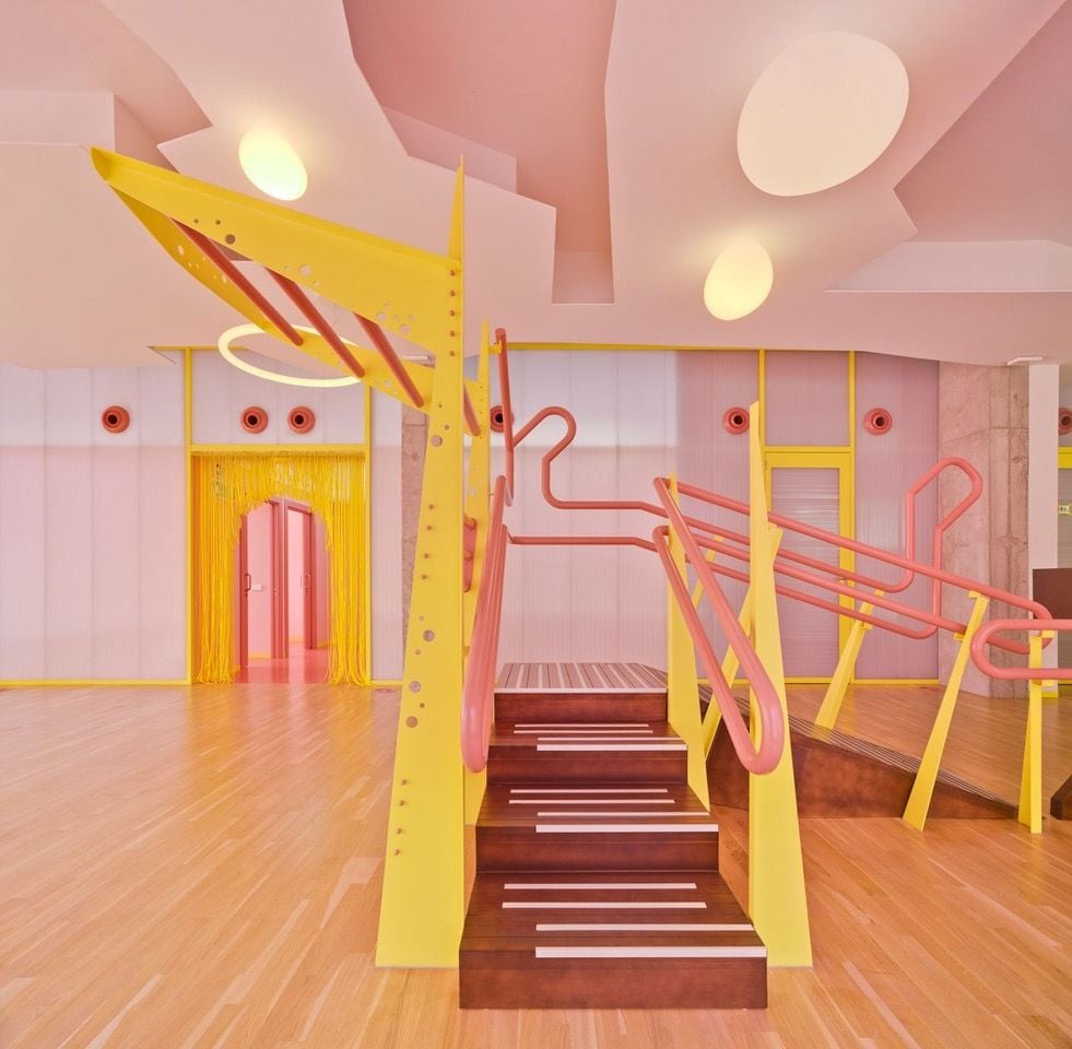 Inside the wonderfully fun and colorful space that is the Form of Care traumatology clinic in Murcia, Spain. 
