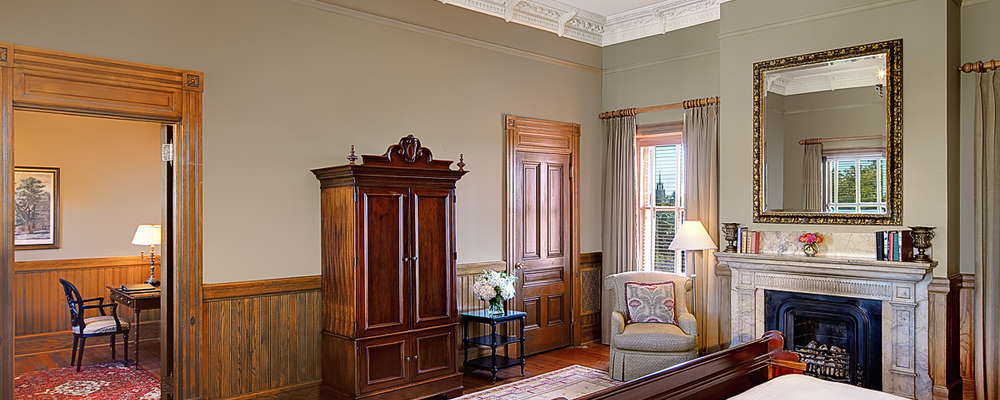 Wentworth Mansion Suite